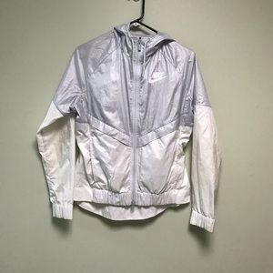 White/Gray Nike Windbreaker